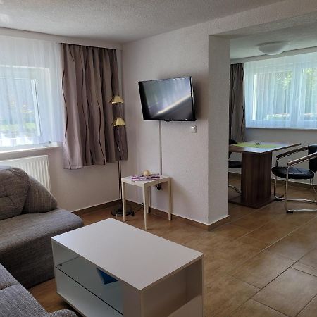 2-Raum Ferienwohnung Zinnowitz Bagian luar foto