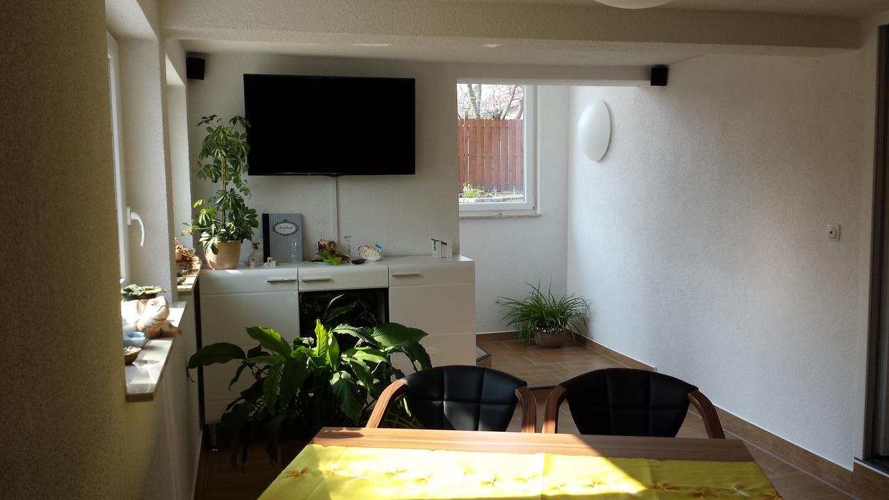 2-Raum Ferienwohnung Zinnowitz Bagian luar foto